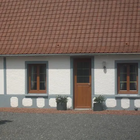 別荘 Chez Philomene Surques